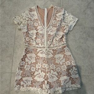 Sweet Wanderer White Lace Overlay Top